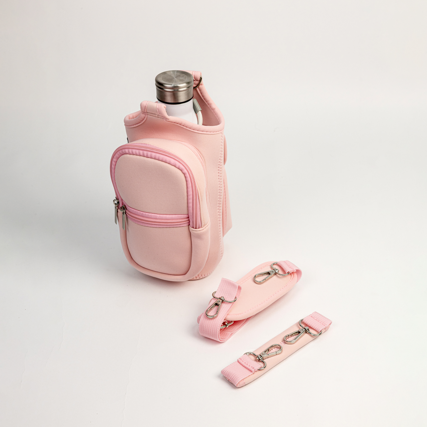 Gym magnetic bag with towel hanger,